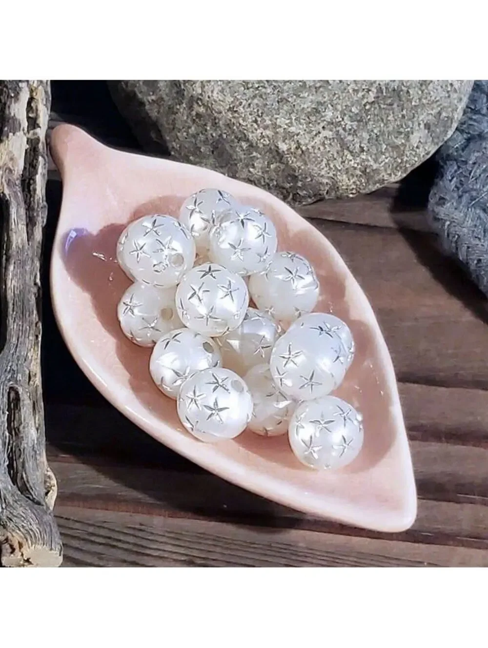 10 Vintage Retro Gray Silver Stars 12mm Round Acrylic Shabby Chic Beads
